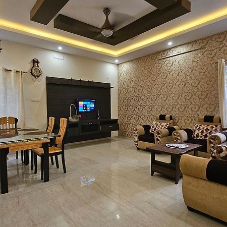 Shi'S Vilva - The Bungalow In Coimbatore - Near Airport, Kmch, Codesia Exterior photo