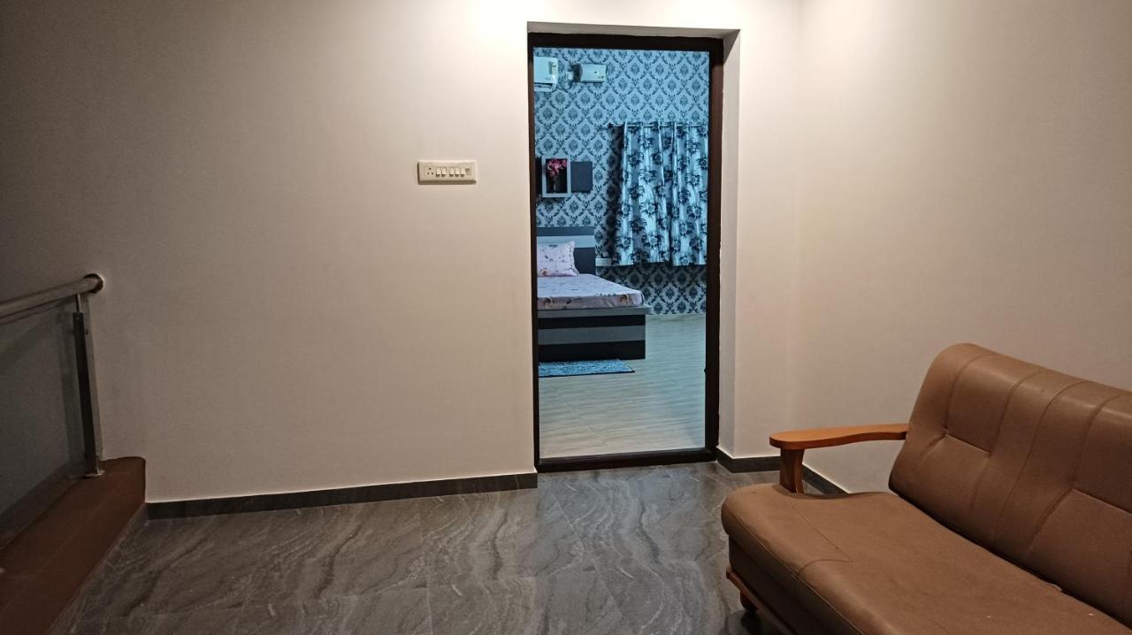 Shi'S Vilva - The Bungalow In Coimbatore - Near Airport, Kmch, Codesia Exterior photo