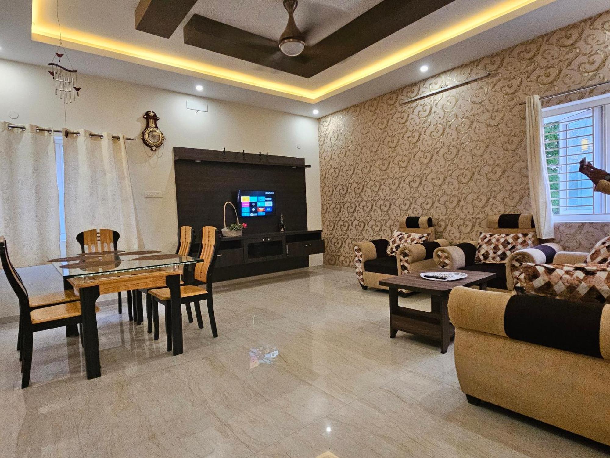 Shi'S Vilva - The Bungalow In Coimbatore - Near Airport, Kmch, Codesia Room photo